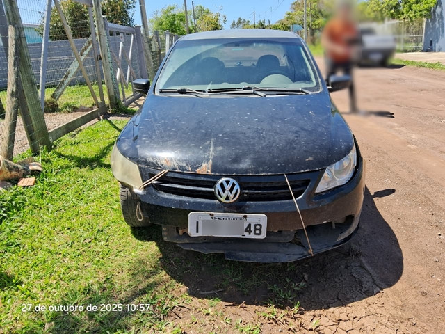 VW/VOYAGE 1.0 - 09/09 - Preta