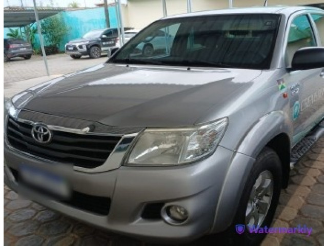 I/Toyota Hilux CD 4x2 SR - 15/15 - Porto Velho/RO