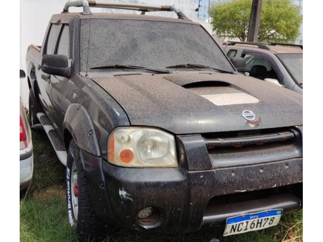 NISSAN FRONTIER 4x4 - 04/04 -  Pimenta Bueno/RO