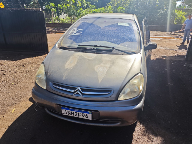 Foto 1 de CITROEN/PICASSO 16 GLX 05/05 - Indápolis/MS