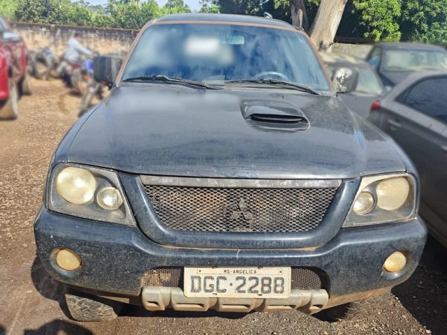 MMC/L200 Sport 4X4 Hpe - 2004 - Indápolis/MS