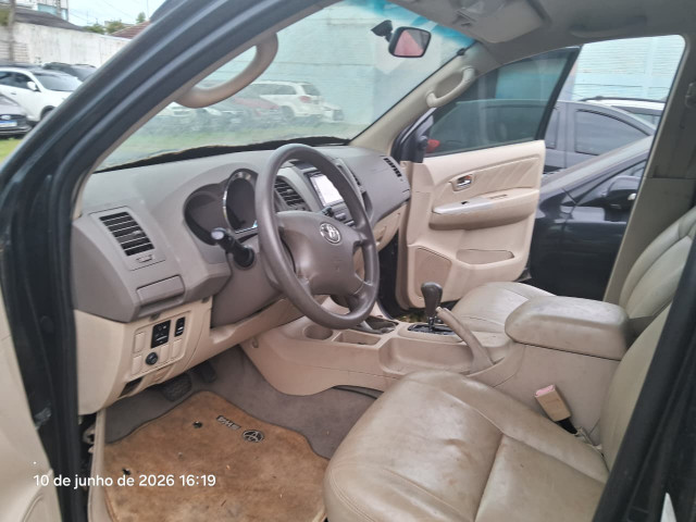 TOYOTA HILUXSW4 SRV4X4 - 08/08 - Preta - Depósito