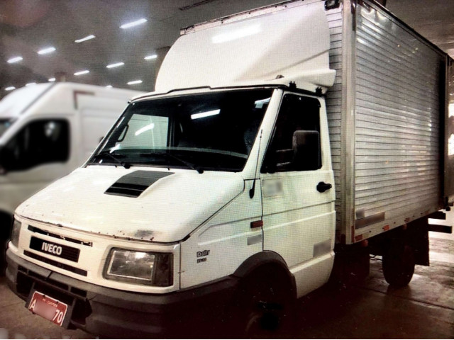 Iveco Daily Campo 3510 103CV  03/03 - Curitiba/PR