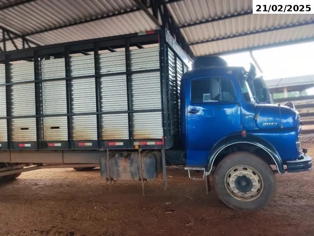 Mercedes-Benz/L-2013 - 79/79 - Novo Horizonte do Oeste/RO