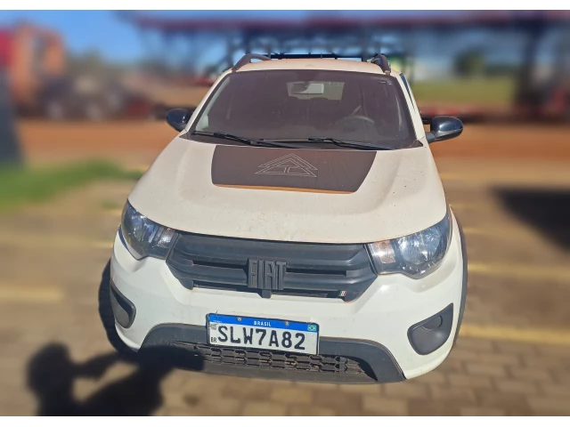 FIAT MOBI TREKKING 1.0MT - 23/24 - Três Lagoas/MS