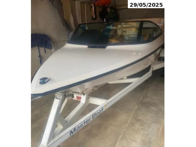 Embarcação Olho D'Água II - Proski 590 19 pés
