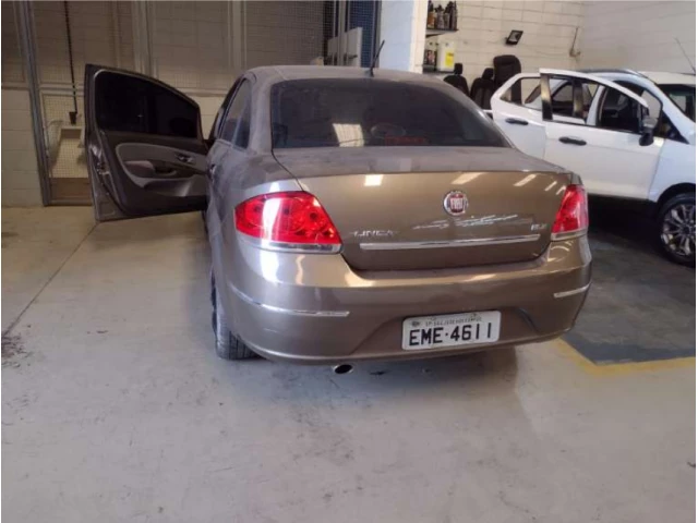 Fiat/Linea HLX 1.9 - 09/10 - Taubaté/SP