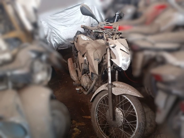 Foto 1 de HONDA/CG 150 TITAN ESD – 15/15 – Itaquaquecetuba/SP