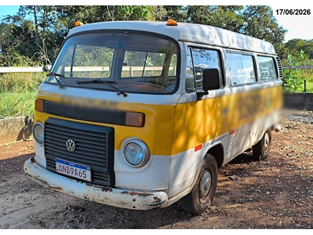 VW/Kombi - 2013/2014 - Alto Horizonte/GO