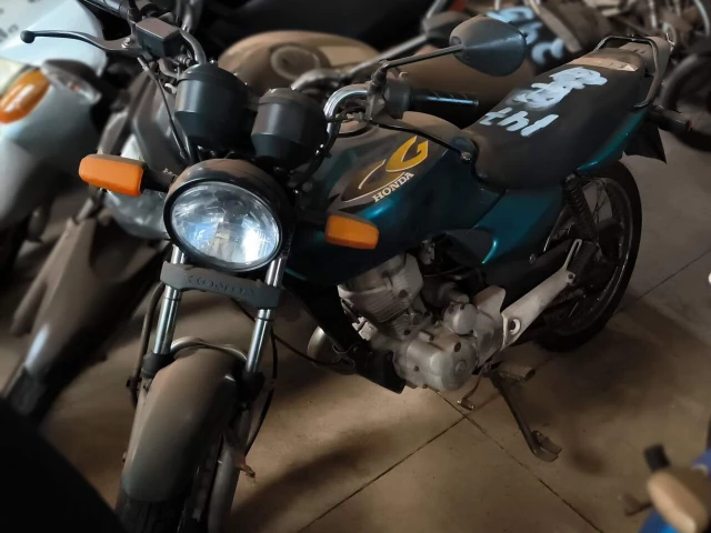 HONDA/CG 125 TITAN ES – 01/01 – Fernandópolis/SP