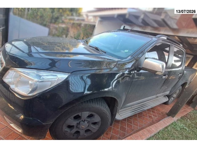 Caminhonete - CHEVROLET/S10 LTZ FD2 - 12/13 - Preta — foto 3 de 20