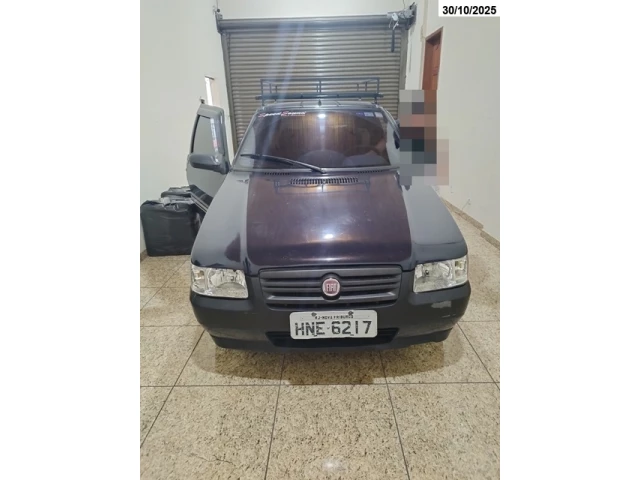Fiat/Uno Mille Economy - 10/11 - Nova Friburgo/RJ