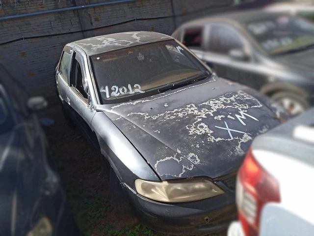 GM/VECTRA GL – 96/97 – Catanduva/SP
