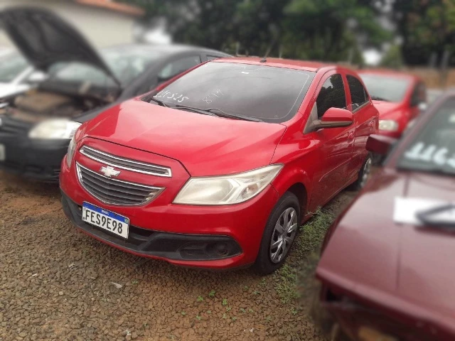 CHEVROLET/ONIX 1.0MT LT – 12/13 – Catanduva/SP