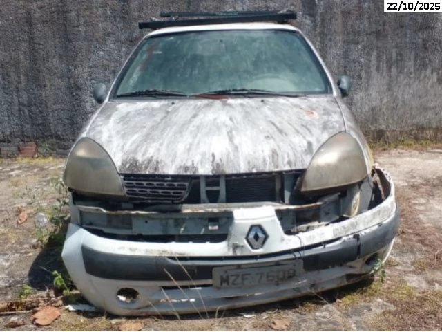 Renault/Clio AUT 10 16VS - 03/04 - Macaíba/RN