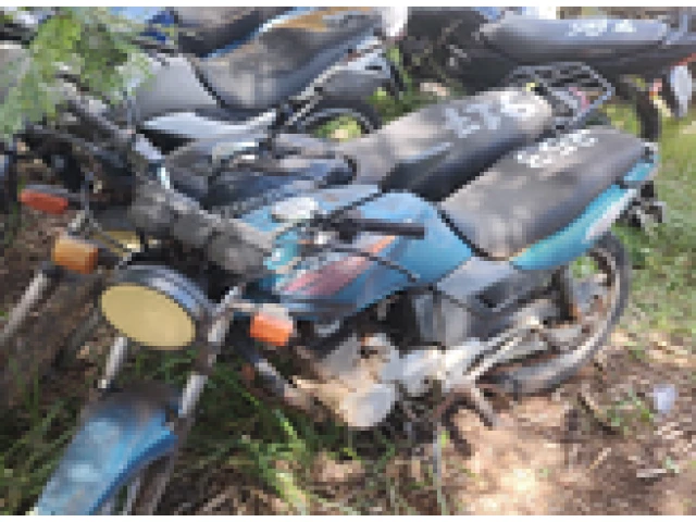 Honda/CBX 200 Strada – 97/97 – Franca/SP
