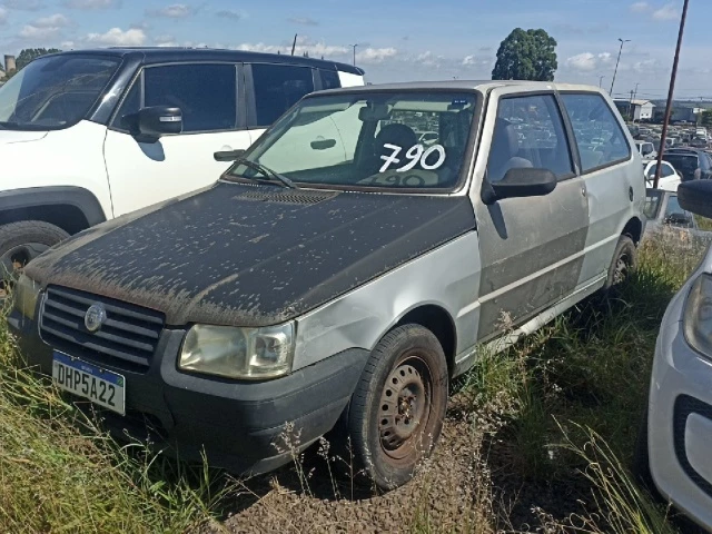 Fiat/Uno Mille Fire Flex – 05/06 – Franca/SP