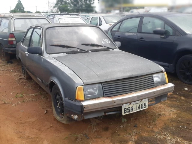 GM/Chevette SL – 86/86 – Franca/SP