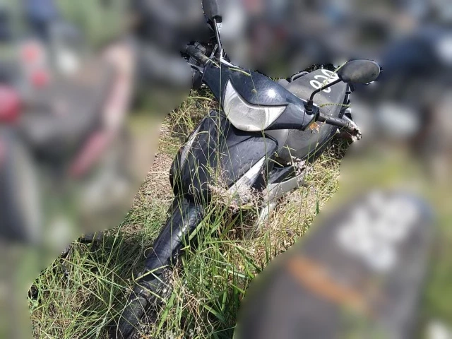 Honda/Biz 125 ES – 08/08 – Franca/SP
