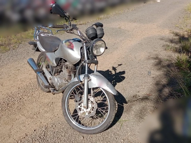 Honda/CG 125 Titan ES – 01/01 – Franca/SP
