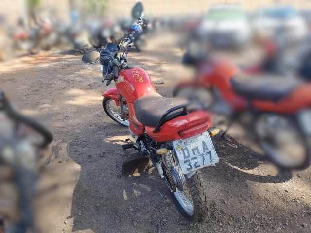 Yamaha/YBR 125E – 04/04 – Votuporanga/SP