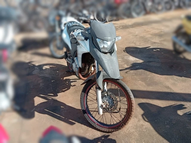 Honda/Xre 300 – 13/13 – Votuporanga/SP