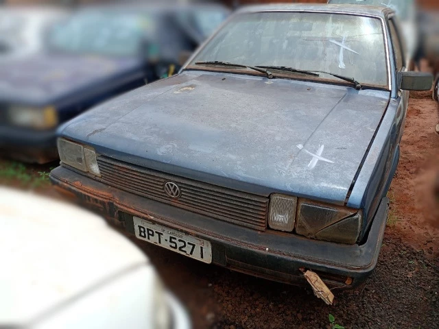 VW/Santana GLS – 88/88 – Palestina/SP