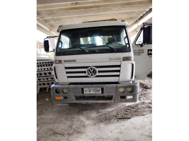 VW/24220 - 10/10 - Vespasiano/MG