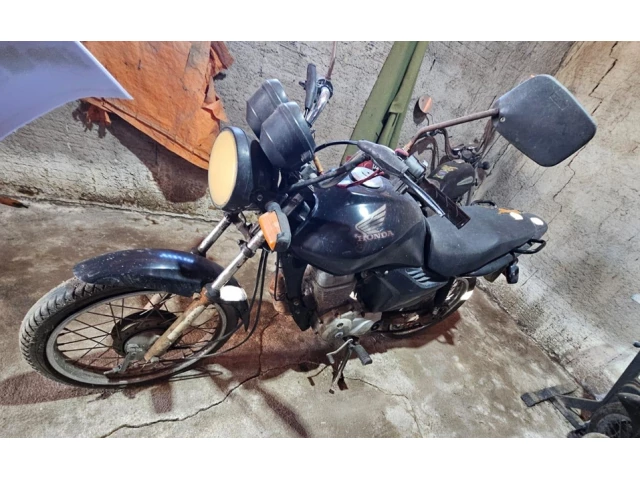 Honda/CG 125 Fan KS - 2013 - Aquiraz/CE