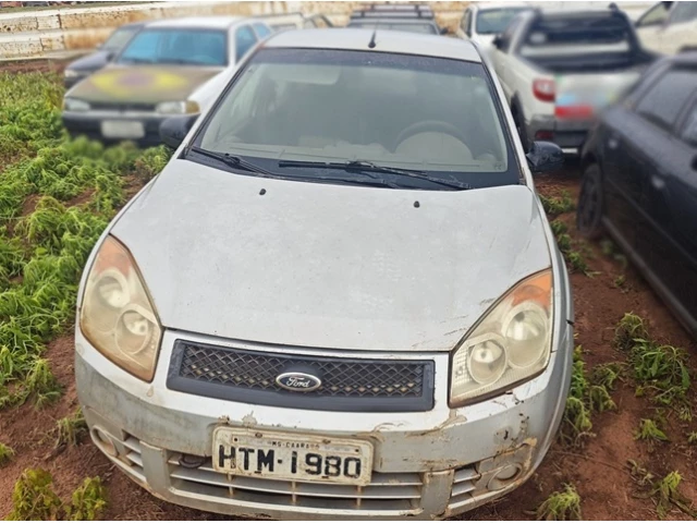 Foto 1 de FORD/FIESTA SEDAN FLEX – 09/09 – Naviraí/MS