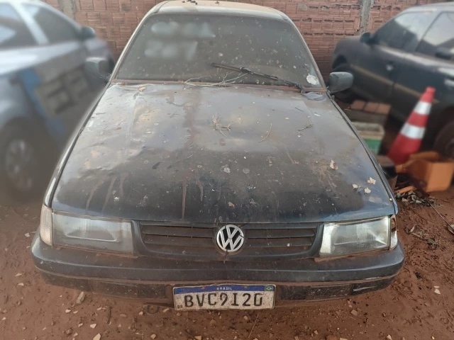 VW/Santana CL 1800 I – 96/96 – Nova Alvorada do Sul/MS