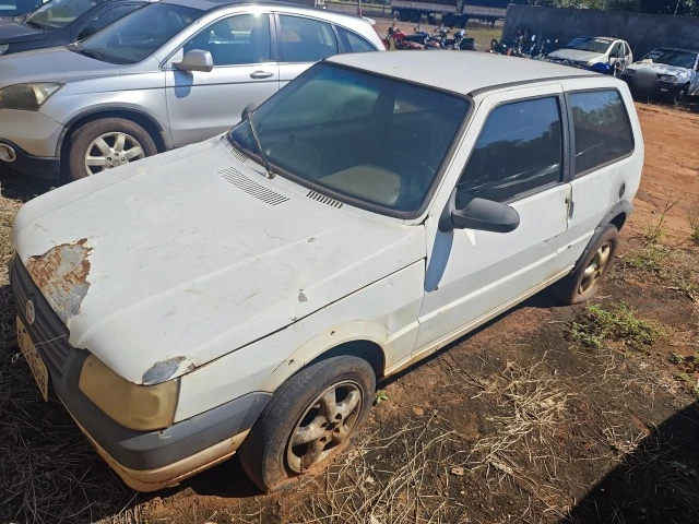 Fiat/Uno Mille Economy – 08/08 – Guia Lopes da Laguna/MS