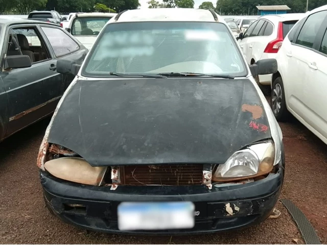 Ford/Courier 1.6 L – 05/05 – Campo Grande/MS