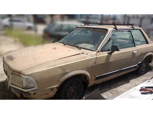 Ford Del Rey 1.8 L — Sucata