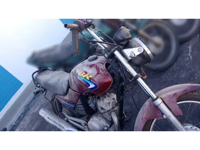 Yamaha YBR 125E — Sucata