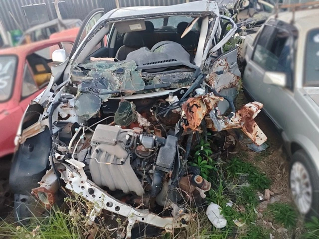 I/Nissan Versa 16SV Flex – 13/13 – Três Lagoas/MS