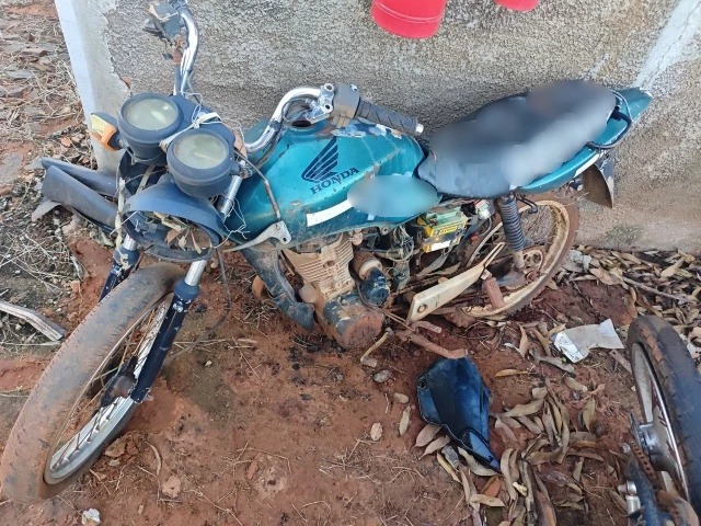 HONDA/CG 125 TITAN ES – 00/00 – Guia Lopes da Laguna/MS