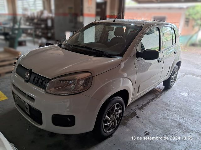 Fiat Uno Attractive 1.0 - 15/16 - Branco