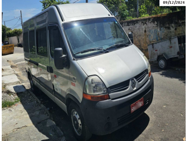 RENAULT/MASTER EUROLAF P - 10/11 - Muriaé/MG
