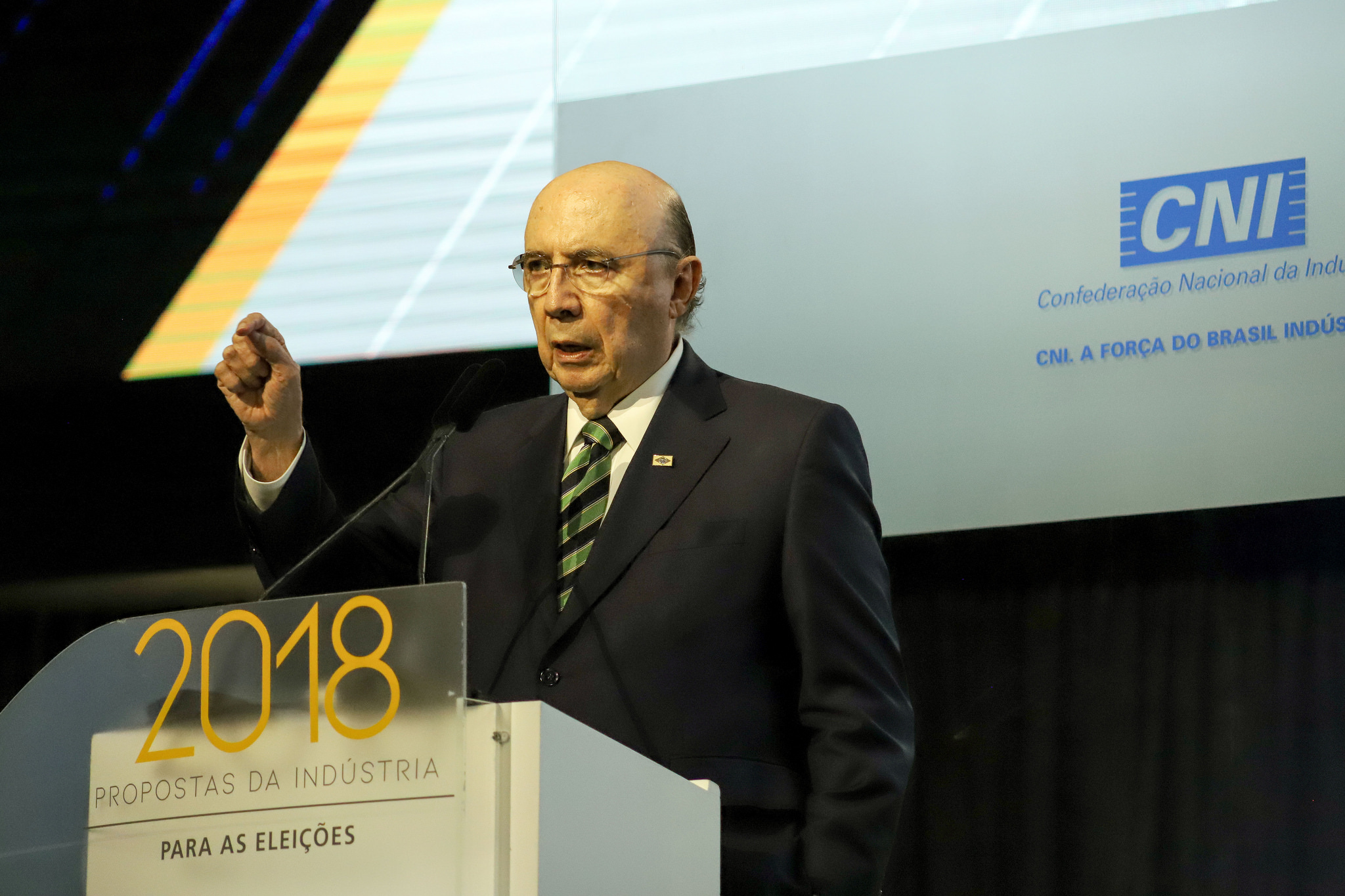 Meirelles defende reforma tributária: "A ideia é simplificarmos em primeiro lugar. Por exemplo, todos os impostos sobre valor adicionado. A partir daí, faremos a distribuição para Estados e Municípios, para que possamos melhorar a segurança e educação"