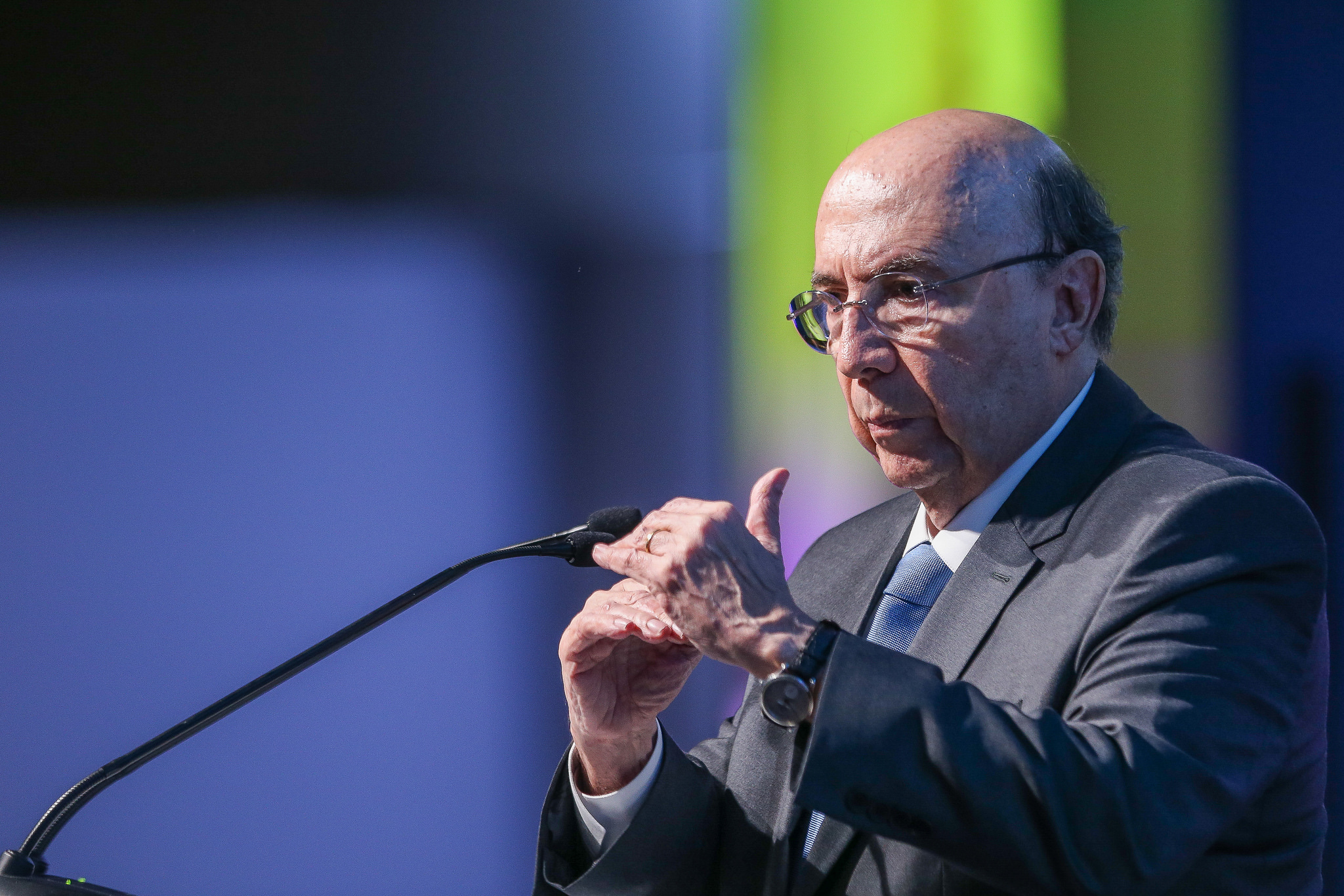 Meirelles defende escolha de ministros por qualificação profissional, capacitação das polícias e imposto sobre dividendos