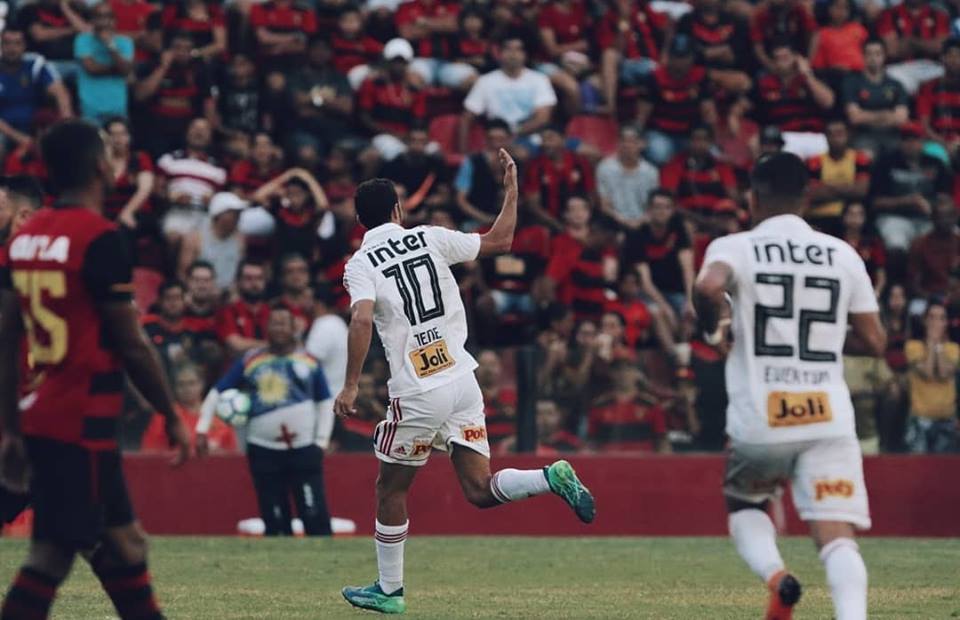 São Paulo enfrenta a Chapecoense para manter a liderança / Foto: Facebook SPFC São Paulo enfrenta a Chapecoense para manter a liderança