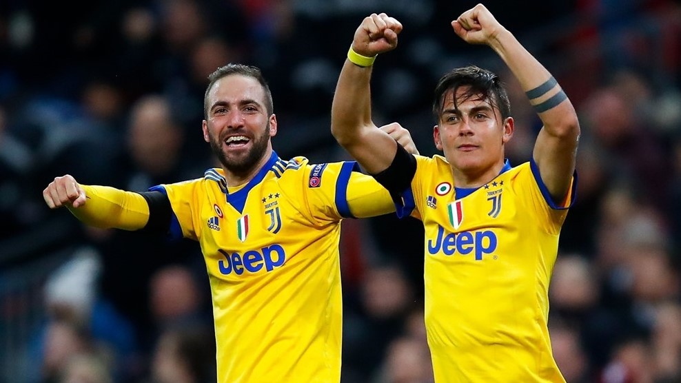 Higuaín e Dybala garantiram a vitória da Juventus diante do Tottenham