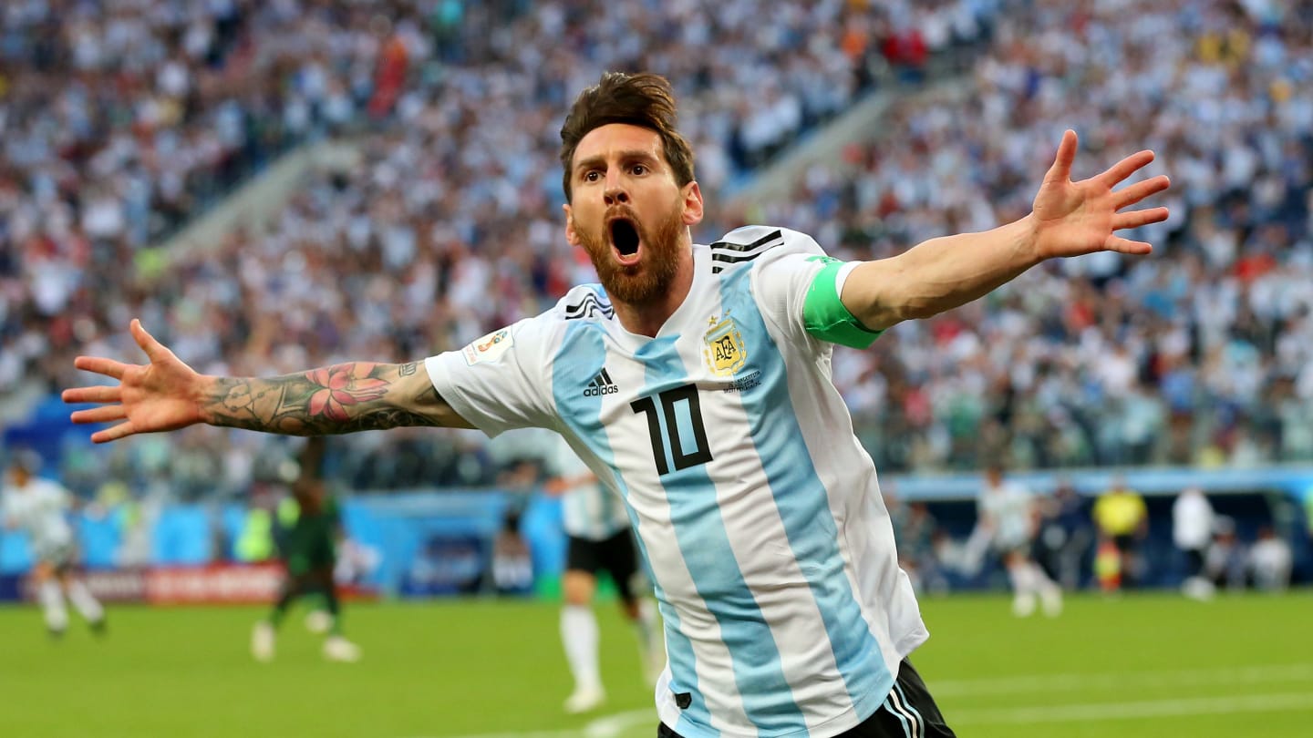 Messi marcou o primeiro gol da Argentina e o primeiro dele na Copa