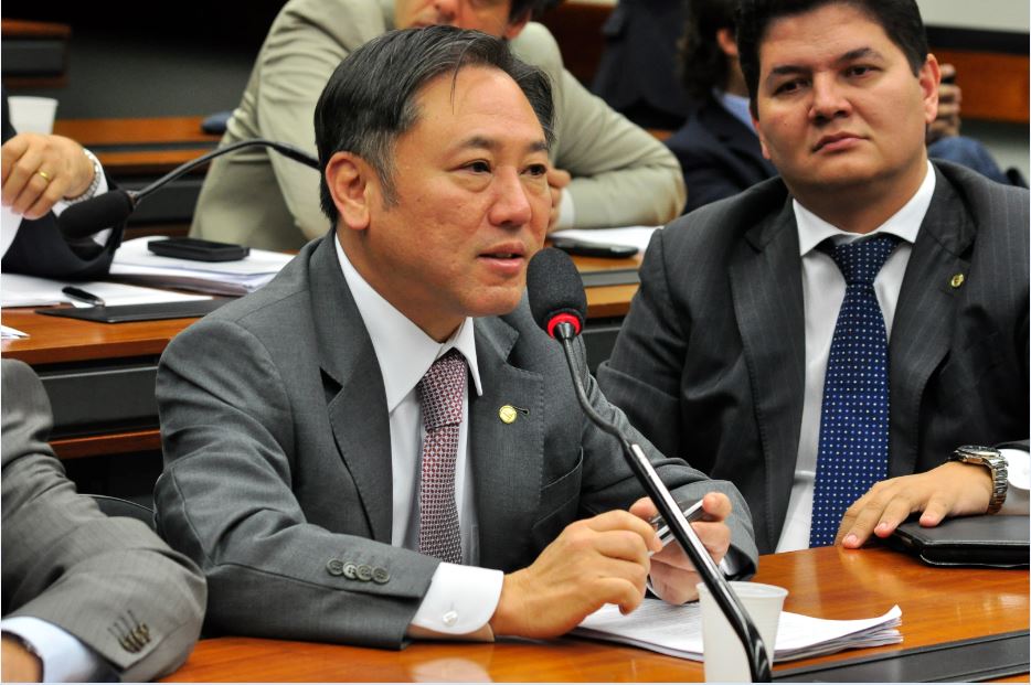 Relator do texto, o deputado federal Walter Ihoshi explica que os nomes limpos na praça serão classificados por meio de pontuação no cadastro, ou seja, quem mantiver as contas em dia terá mais pontos