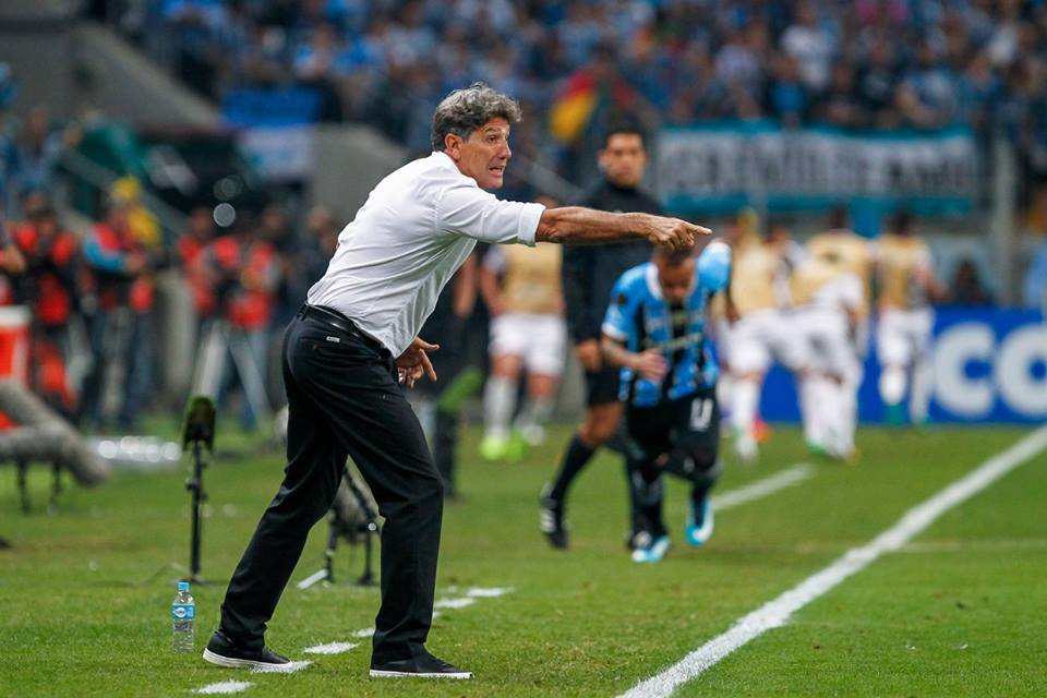 A equipe comandada por Renato Portaluppi vai em busca do tri da Libertadores