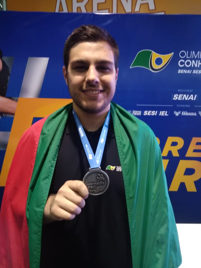 Lucas ganhou medalha de prata na etapa seletiva nacional em Campo Grande (MS) / Foto: arquivo pessoal Lucas ganhou medalha de prata na etapa seletiva nacional em Campo Grande (MS) / Foto: arquivo pessoal