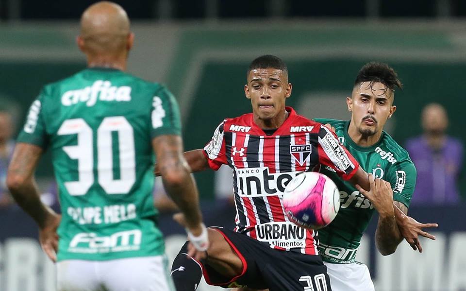 Palmeiras derrotou o São Paulo por 2 a 0 nesta quinta (9)