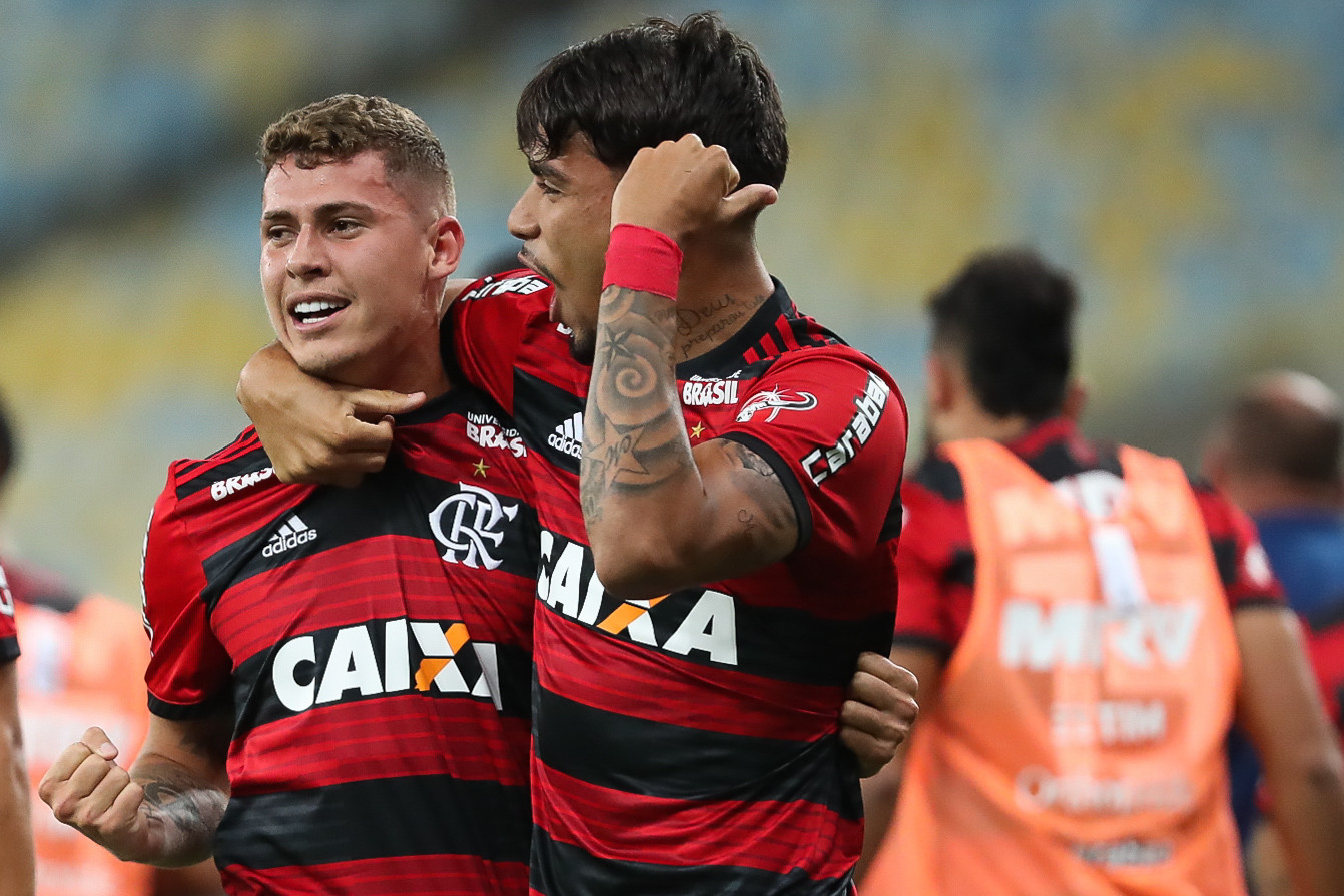 Matheus Sávio e Paquetá são esperanças de gol para o Flamengo / Créditos: Gilvan de Souza Matheus Sávio e Paquetá são esperanças de gol para o Flamengo