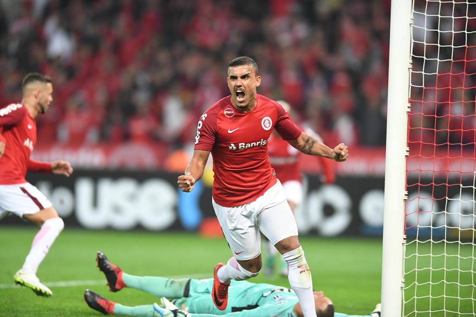 William Pottker marcou o gol da vitória Colorada